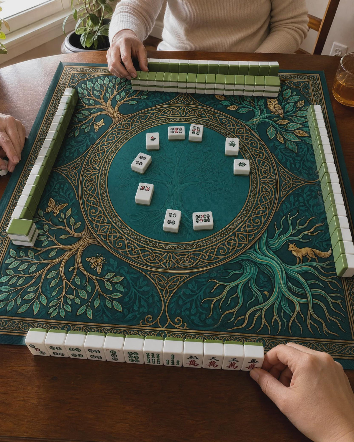 Teal and Gold Mahjong Mat, Coastal Knotwork Medallion Playmat, Turquoise Non Slip Roll Up Mahjongg Pad, Beach House Game Room Decor